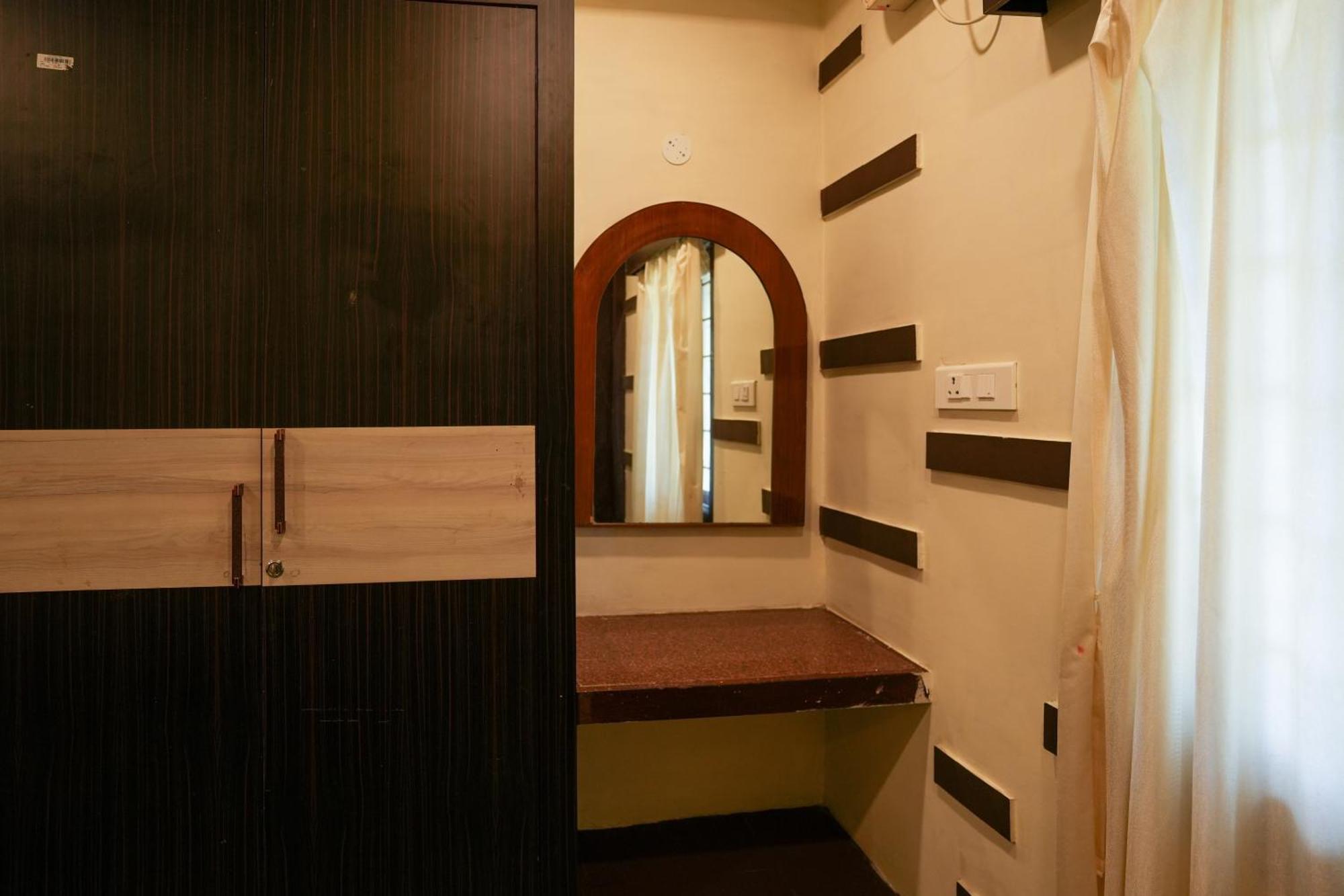 La Courtyard Hotel Pondicherry Bagian luar foto