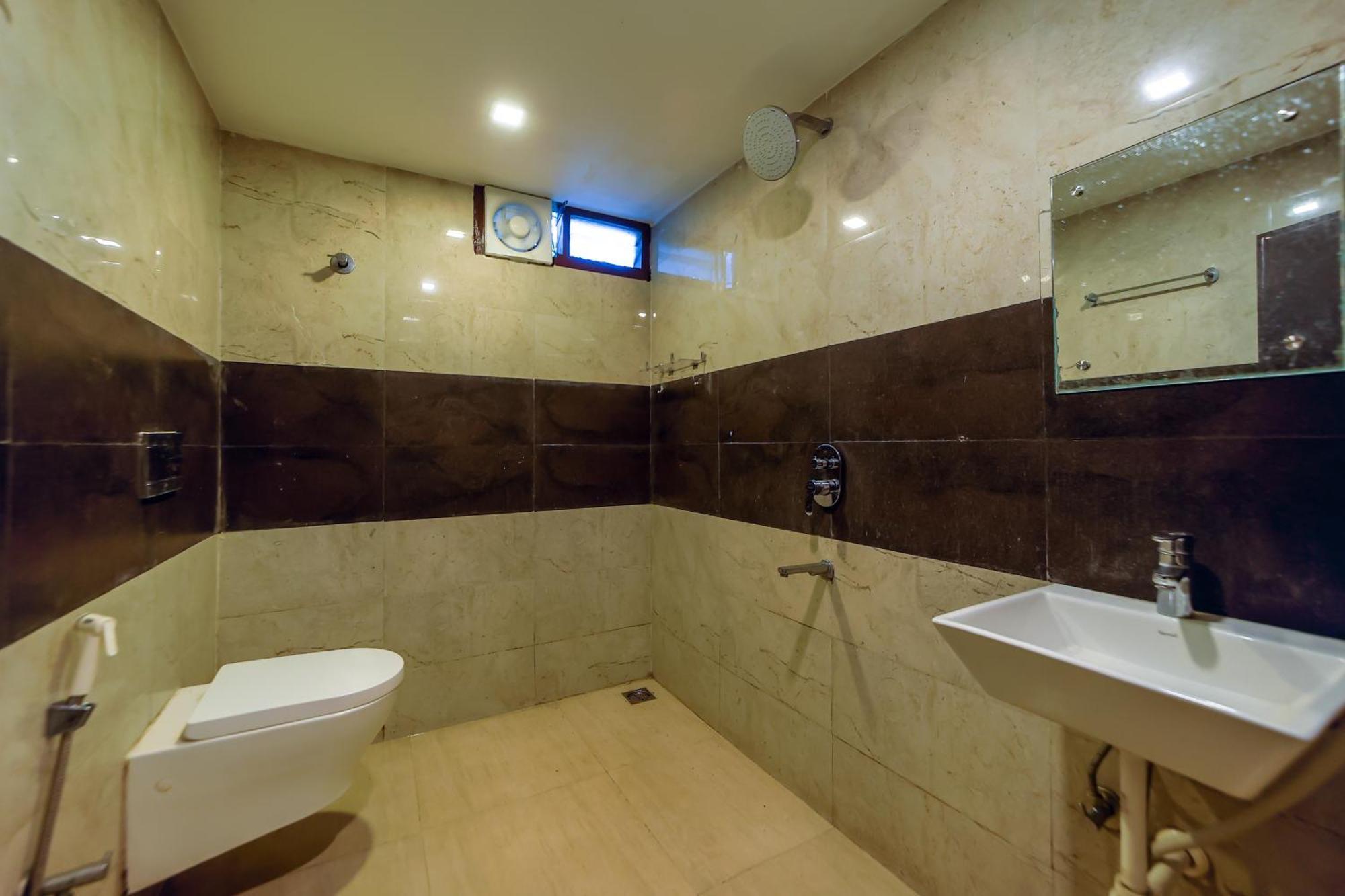 La Courtyard Hotel Pondicherry Bagian luar foto